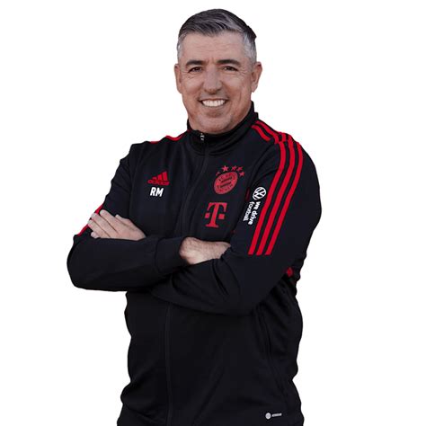 Roy Makaay - FC Bayern World Squad Head Coach