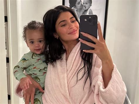 Kylie Jenner Officially Renames Son From Wolf Jacques To Aire Webster Archyworldys