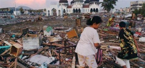 18 Tahun Tsunami Aceh Mengingat Kembali Salah Satu Bencana Alam Paling