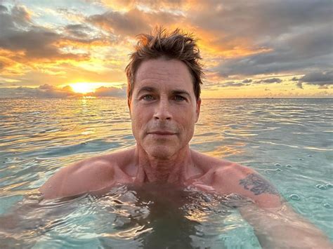 Gal Dos Anos Rob Lowe Celebra Anos De Sobriedade