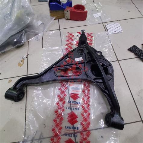 Jual Lower Arm Assy Rh Sayap Bawah Kanan Suzuki Escudo 1 6 2 0 Kode