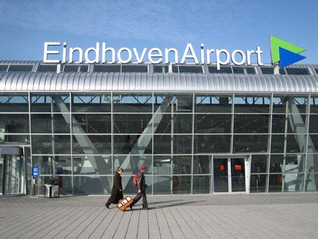 Eindhoven Airport | Arriving | Tilburg