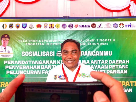 Kadis Ketpang Sosialiasi Projek Perubahan Kedai Panganmu Di Kota