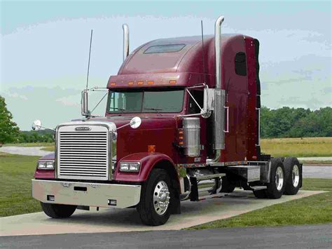 Freightliner Classic XL Wallpaper