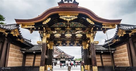 Tour A Piedi Per Piccoli Gruppi Del Castello Di Kyoto Nijo E Del