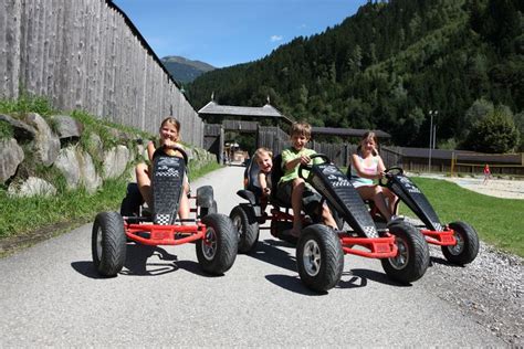 Comfort Camping Aufenfeld Kostenlos In Aschau Im Zillertal Caravaning