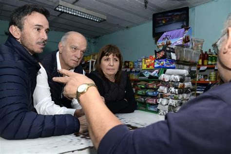 Bullrich Y Grindetti Visitaron Pilar Y Escobar Junto A Sus Candidatos