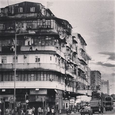 A Corner Tong Lau In The Evening In Sham Shui Po Hong Kong Thru My Eyes