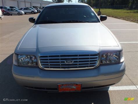 Silver Birch Metallic Ford Crown Victoria Lx Photo