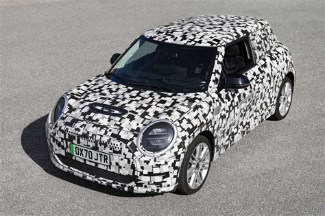 Mini Hatch (2023). The future electric city car is out - Ace Mind