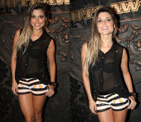 Blog Oficial Flávia Viana Flávia Viana e Fernando curtem show do