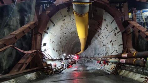 Mumbai Coastal Road Bmc Completes Km Of Tunnelling Work Mumbai News