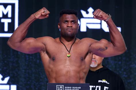 Francis Ngannou Le Retour Victorieux Au Mma Avec Un Ko En Seulement 3 Minutes