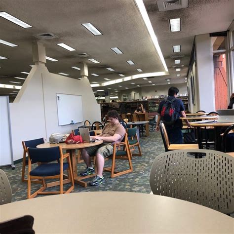 Kapiolani Community College Lama Library Kaimuki Diamond Head Rd