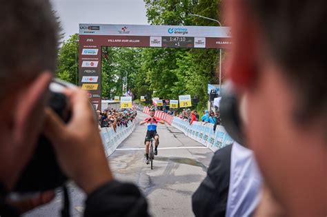 Tour De Suisse Women Etap Pewne Zwyci Stwo Demi Vollering