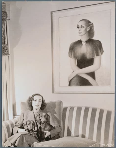 Eight Rare Photos Of The Beautiful Joan Crawford Over The Years