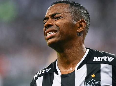 STJ pede prisão de Robinho internet reage à decisão