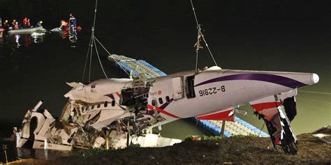 TransAsia Airways Flight 235 pilots shut down wrong engine - Business ...