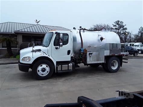 2016 Freightliner Business Class M2 106 For Sale In Houston Texas