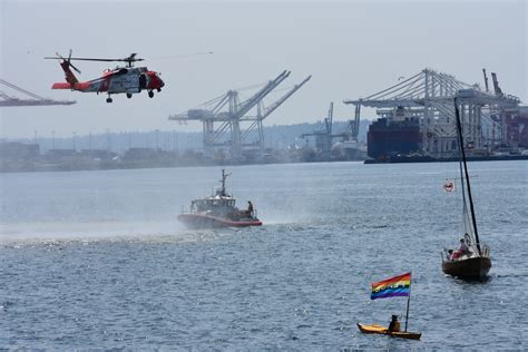 Dvids Images Coast Guard Participates In Seattle S Th Annual