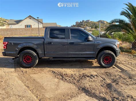 2018 Ford F 150 Method Mr305 Maxtrac Custom Offsets