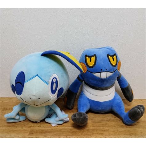 【新品・タグ付き】ポケットモンスター もふぐっとぬいぐるみ グレッグル メッソンの通販 By Momons Shop｜ラクマ