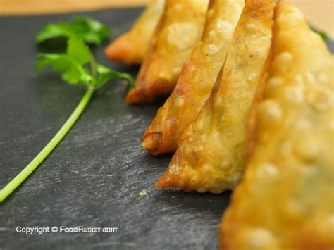 Creamy Cheese Samosa – Food Fusion