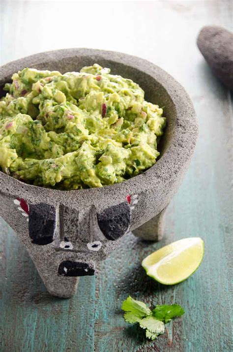 4 Ingredient Guacamole Recipe and Variations - Umami Girl