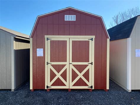 why are barns red in color 5