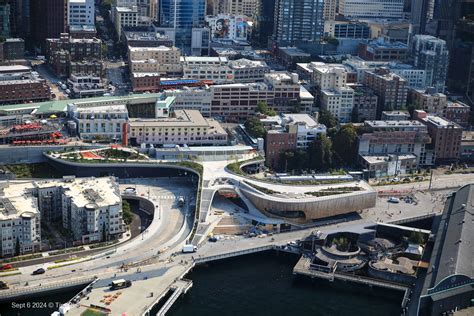 Pike Place Market Celebrates the Grand Opening of the Overlook Walk