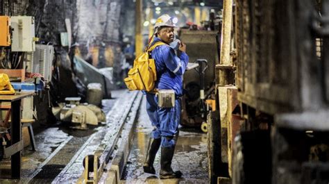 Afrique Du Sud Mineurs Bloqu S Sous Terre En Raison D Un Conflit