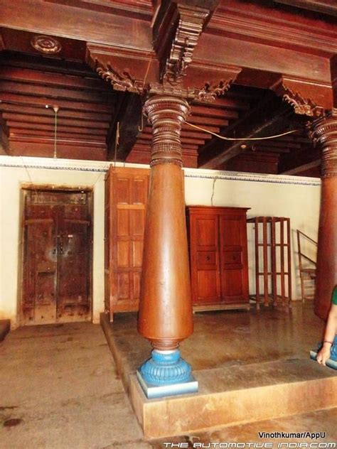 Exploring The Chettinad Kanadukathan Karaikudi Exterior Wall