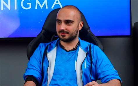 Dota Kuroky Ser Coach Da Nigma Na Pgl Wallachia S Game Arena