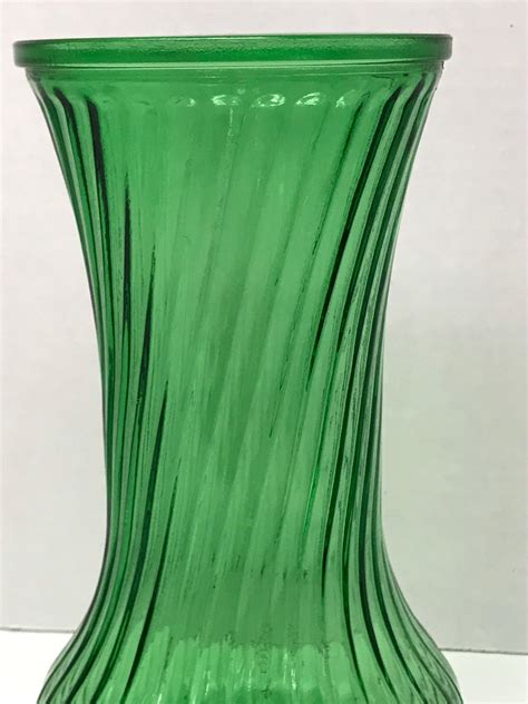 Vintage Hoosier Green Glass Swirl Vase 4090 Etsy