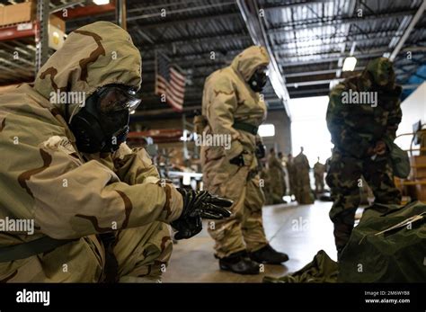 Los Aviadores Asignados Al Escuadr N De Preparaci N Log Stica Th