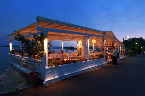 7 Restaurants on Skiathos