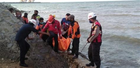 Pemancing Tewas Terseret Ombak Pantai Tuban Berita Online Jawa Timur