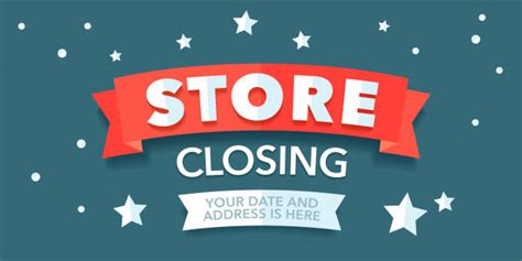 Closing Soon Sign Stock Photos Pictures And Royalty Free Images Istock