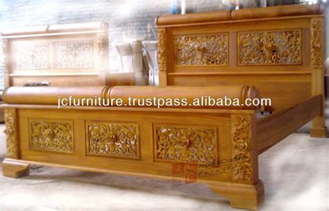 Solid Teak Wood Antique Hand Carved Wood Bed Frame Jepara Indonesia