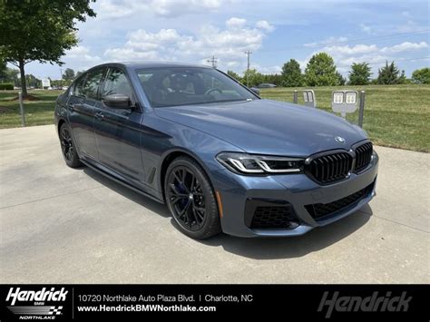 2023 BMW 540i | QN879 | duPont REGISTRY