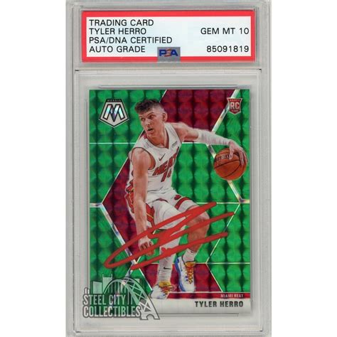 Tyler Herro Panini Mosaic Green Autograph Rookie Card Psa