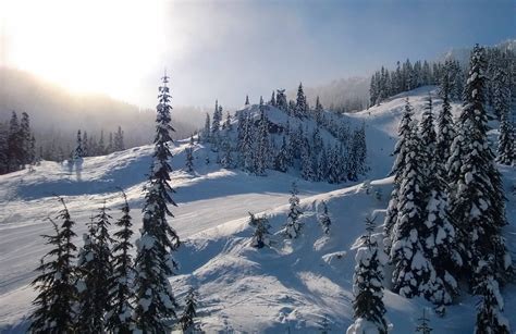 Snowboarding At Stevens Pass Ski Area Skiing Natural Landmarks