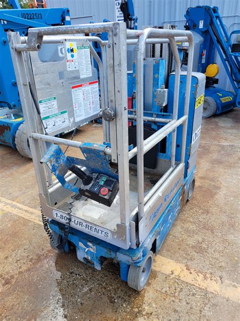 Used Genie Gr Self Propelled One Person Lift For Sale In