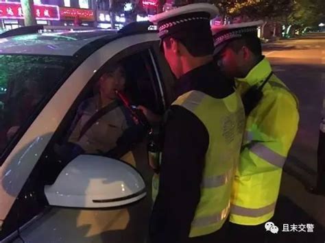 且末縣公安局交警大隊加大夜查力度 切實做好道路交通管理工作 每日頭條