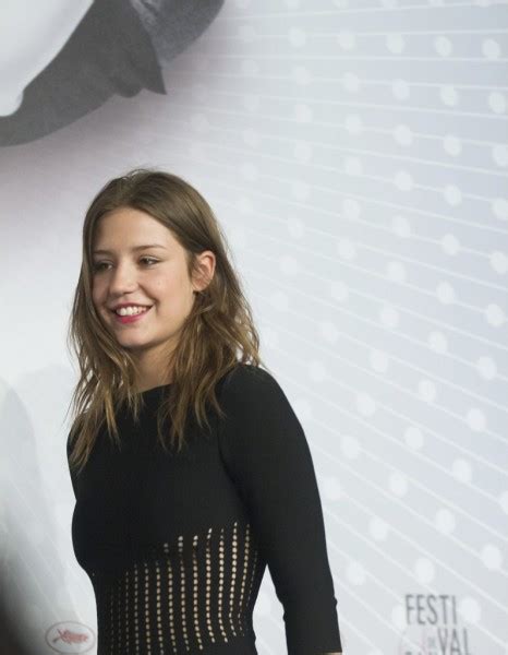 Adele Exarchopoulos Hands Naked Onlyfans