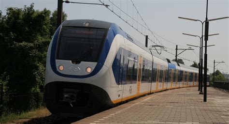 NS Sprinter Lighttrain