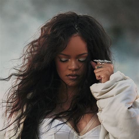 Rihanna Youtube