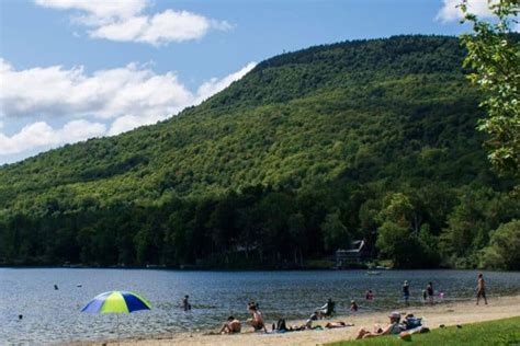 Discover Vermont's Breathtaking State Parks