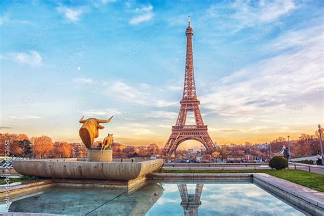 Eiffel Tower at sunset in Paris, France. Romantic travel background ...