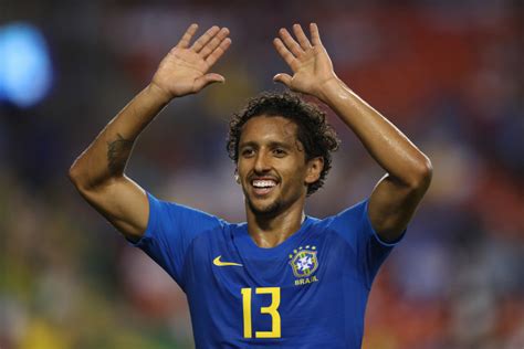 Titular Marquinhos Vibra Com Primeiro Gol Pela Seleção B